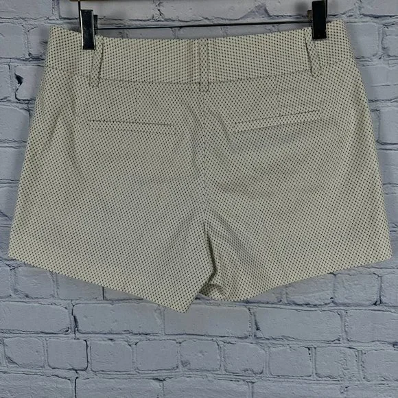 LOFT Petites Marisa‎ Polka Dot Shorts, Size 6P, Cream w/ Black/White Dots, NWOT - Picture 2 of 9